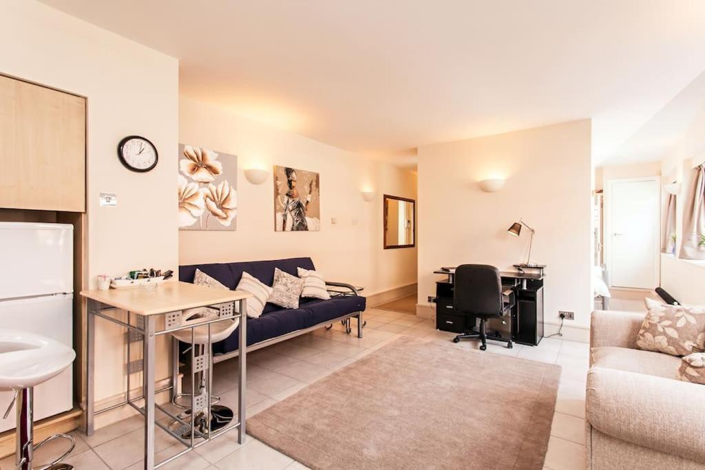 Awesome Apartment In The Heart Of Camden Town Londýn Exteriér fotografie