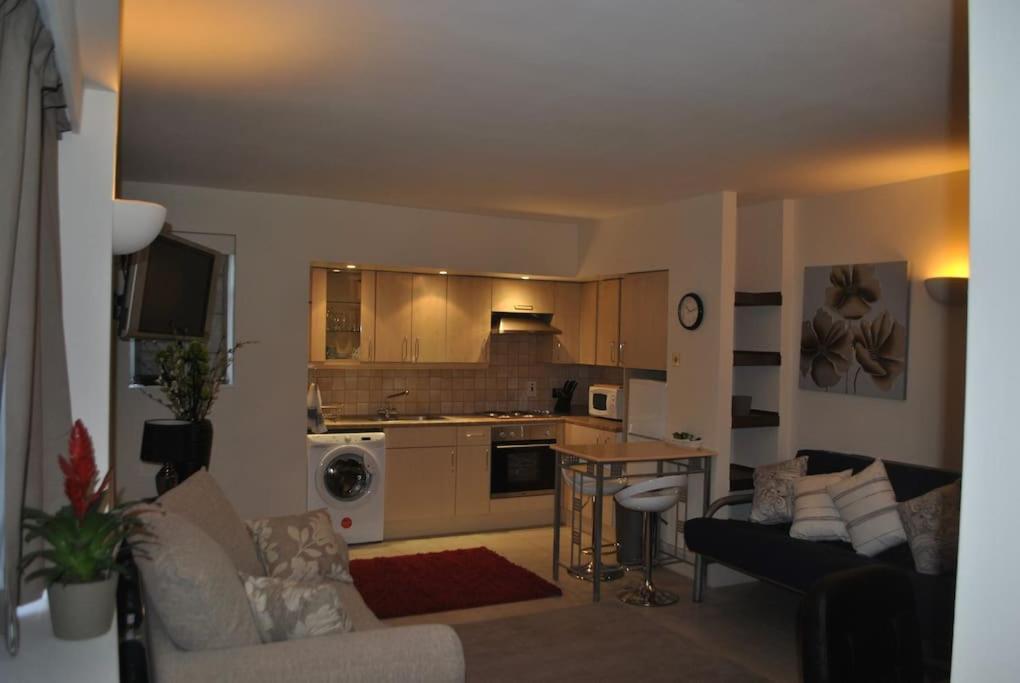 Awesome Apartment In The Heart Of Camden Town Londýn Exteriér fotografie