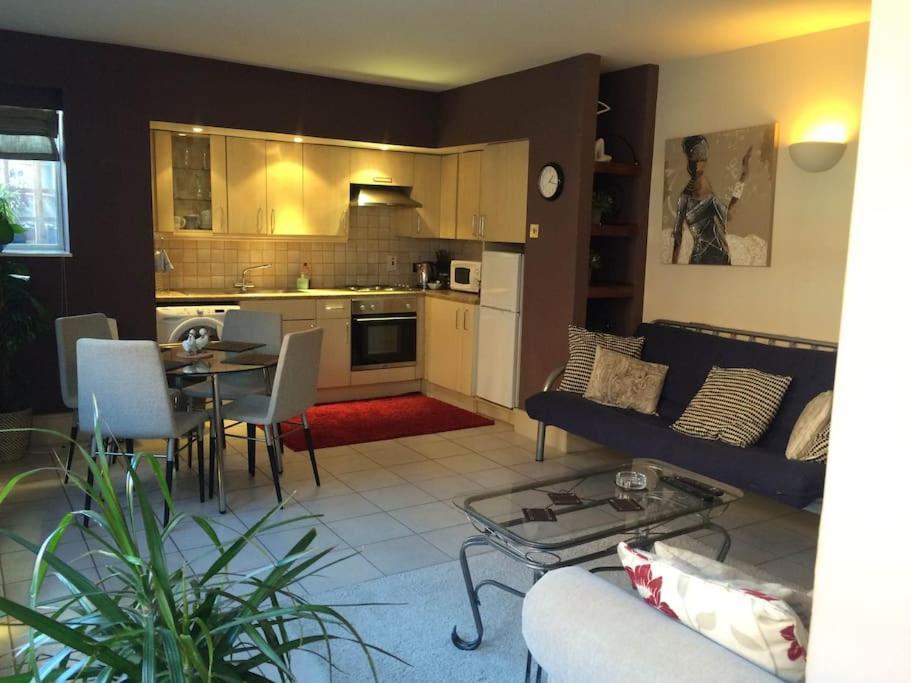 Awesome Apartment In The Heart Of Camden Town Londýn Exteriér fotografie