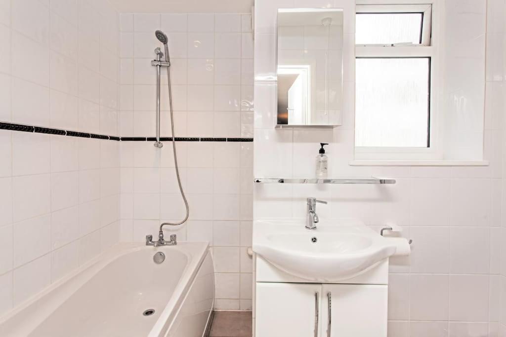 Awesome Apartment In The Heart Of Camden Town Londýn Exteriér fotografie